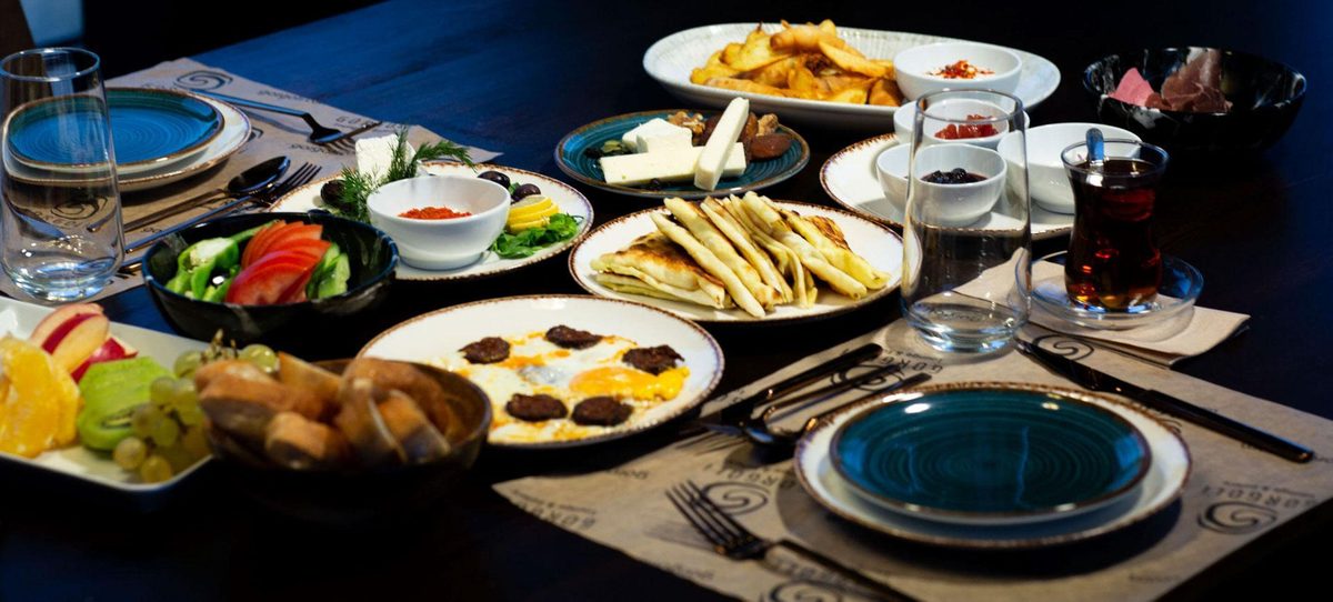 A table of regional Cappadocian dishes served at Gorgoli